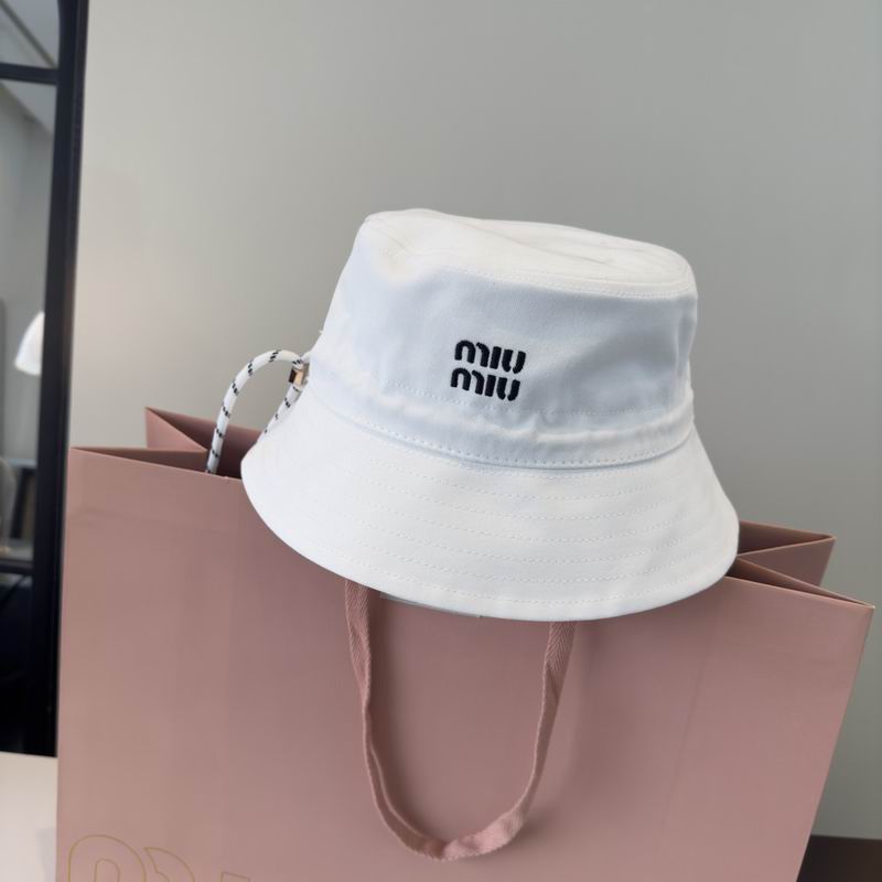 Miumiu Hat dx32